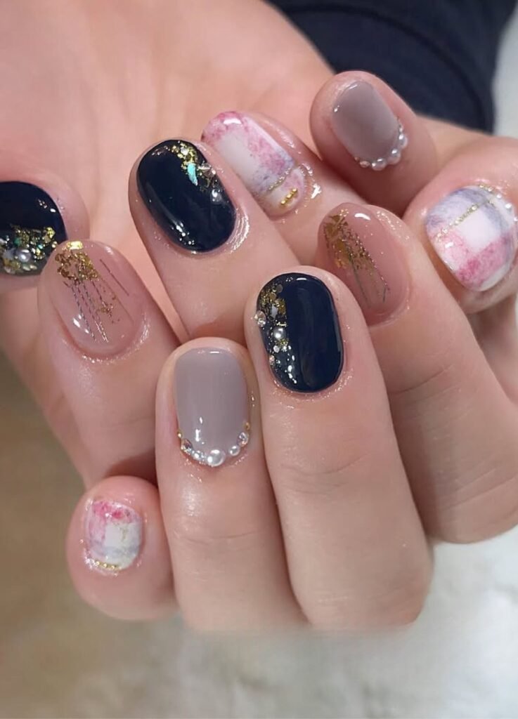 Plaid and Sawing Men's Nail Design