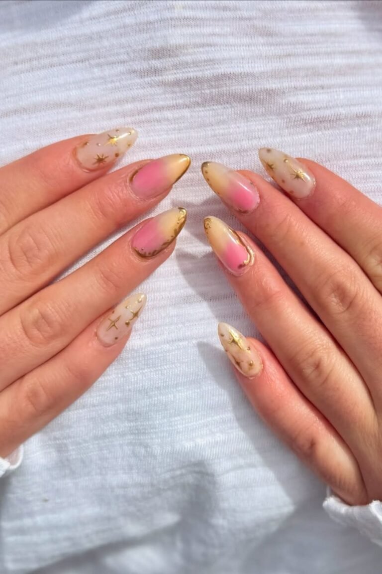 A subtle golden aura effect with tiny star details.